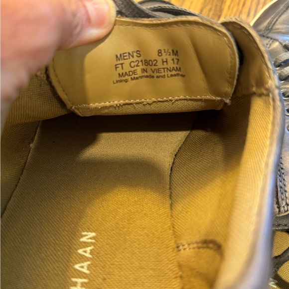 Men's Cole Haan Leather Casual Shoes - Picture 4 of 4